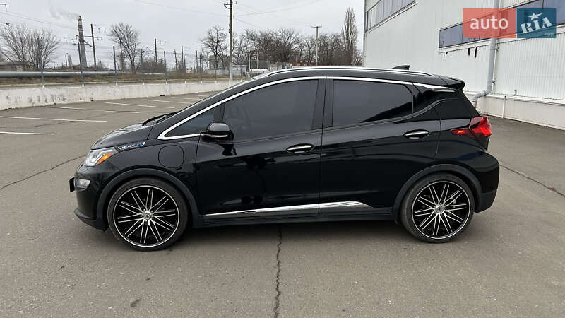 Хэтчбек Chevrolet Bolt EV 2018 в Белгороде-Днестровском