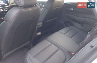 Хэтчбек Chevrolet Bolt EV 2022 в 