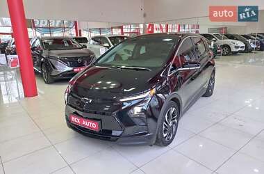Хэтчбек Chevrolet Bolt EV 2022 в 