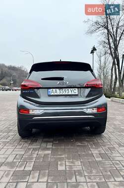 Хетчбек Chevrolet Bolt EV 2021 в Києві