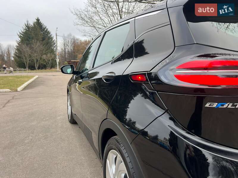 Хэтчбек Chevrolet Bolt EV 2023 в Ровно