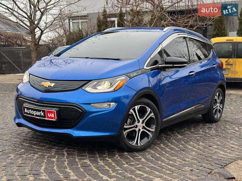 Хэтчбек Chevrolet Bolt EV 2021 в Киеве