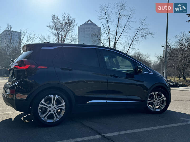 Хэтчбек Chevrolet Bolt EV 2020 в Одессе