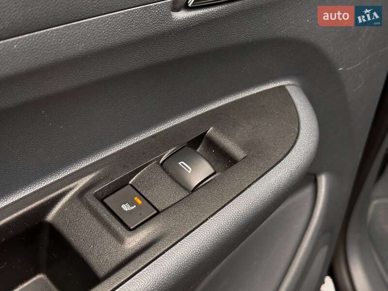 Хэтчбек Chevrolet Bolt EV 2020 в Львове