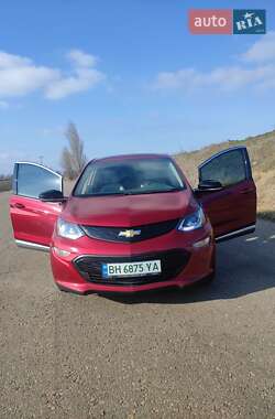 Хэтчбек Chevrolet Bolt EV 2021 в 