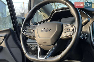 Хэтчбек Chevrolet Bolt EV 2023 в 