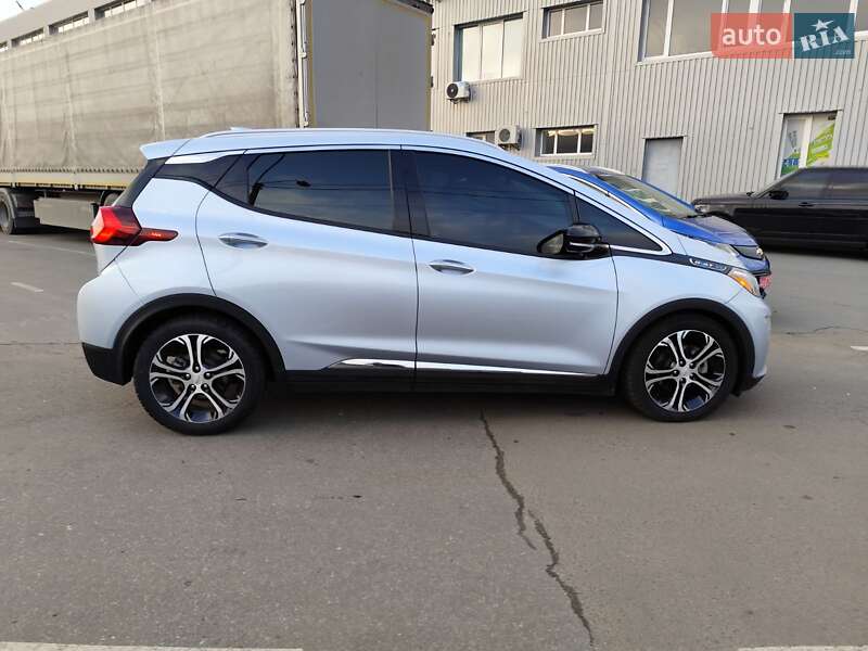 Хетчбек Chevrolet Bolt EV 2018 в Києві