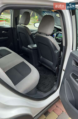 Хэтчбек Chevrolet Bolt EV 2020 в 