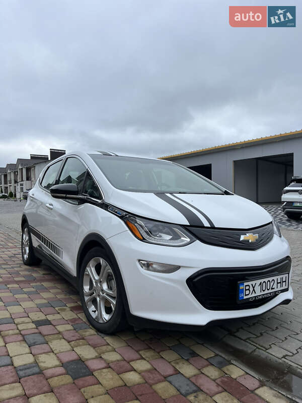 Хэтчбек Chevrolet Bolt EV 2020 в Хмельницком