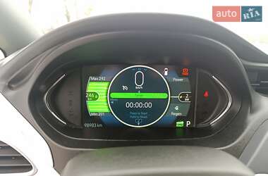 Хэтчбек Chevrolet Bolt EV 2018 в 