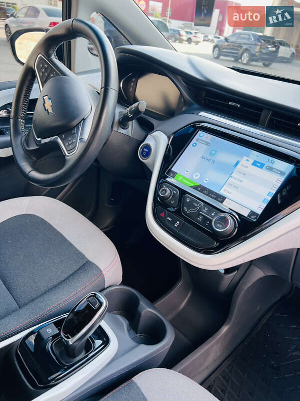 Хетчбек Chevrolet Bolt EV 2018 в Тернополі