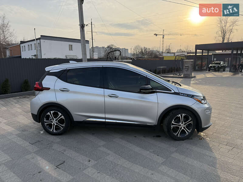 Хетчбек Chevrolet Bolt EV 2017 в Львові