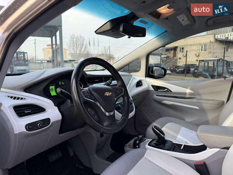 Хетчбек Chevrolet Bolt EV 2017 в Львові