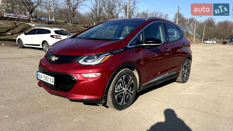 Хэтчбек Chevrolet Bolt EV 2020 в Кропивницком