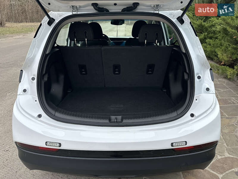 Хэтчбек Chevrolet Bolt EV 2022 в Харькове