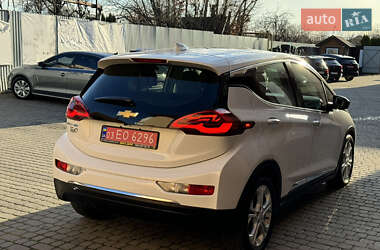 Хэтчбек Chevrolet Bolt EV 2017 в 