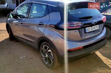 Хэтчбек Chevrolet Bolt EV 2023 в 