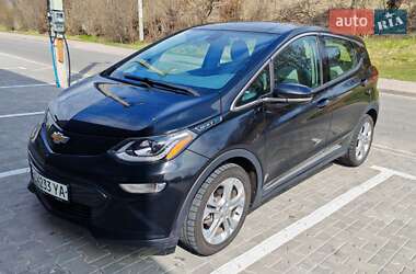 Хэтчбек Chevrolet Bolt EV 2017 в 
