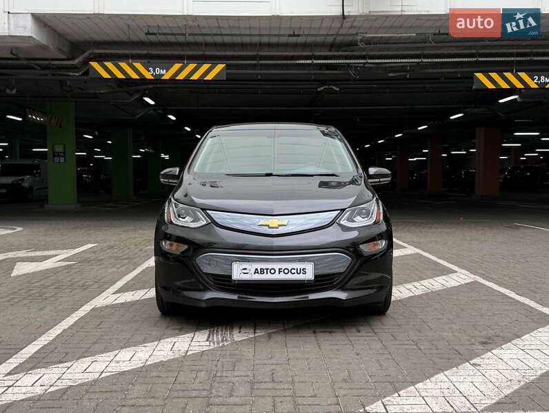 Хэтчбек Chevrolet Bolt EV 2018 в Киеве