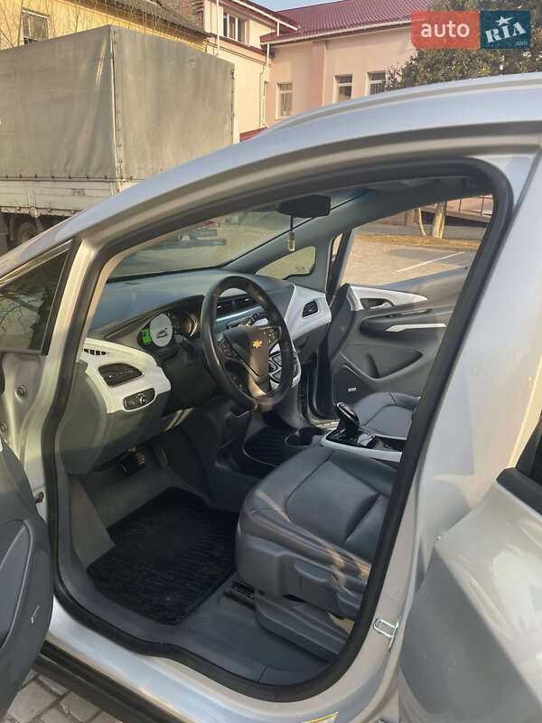 Хэтчбек Chevrolet Bolt EV 2017 в Ивано-Франковске