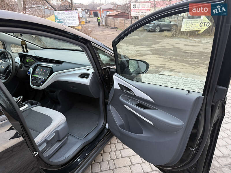 Хэтчбек Chevrolet Bolt EV 2020 в Кривом Роге