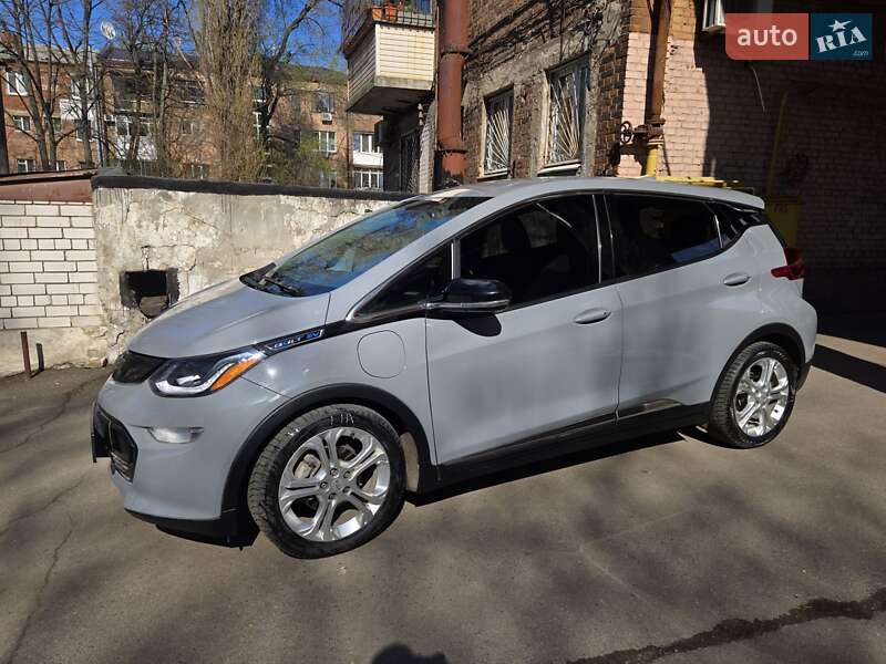 Хэтчбек Chevrolet Bolt EV 2018 в Днепре