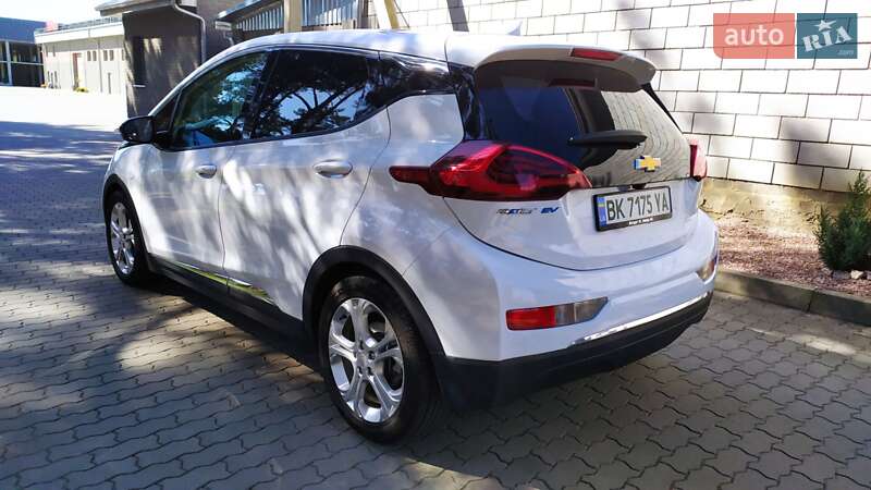 Хэтчбек Chevrolet Bolt EV 2020 в Костополе