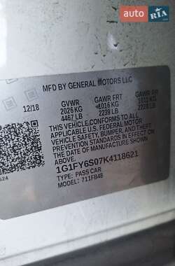 Хэтчбек Chevrolet Bolt EV 2019 в 