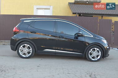 Хэтчбек Chevrolet Bolt EV 2021 в 