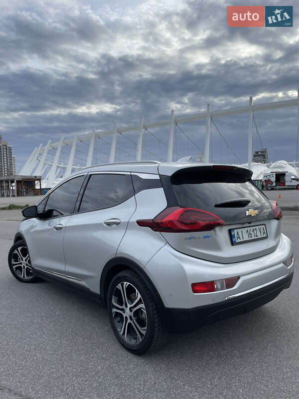Хетчбек Chevrolet Bolt EV 2019 в Києві