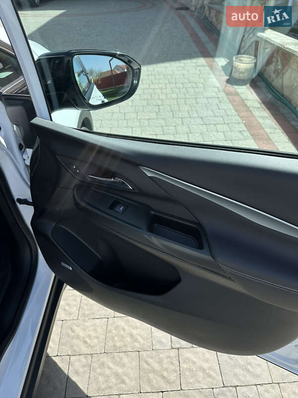 Хетчбек Chevrolet Bolt EV 2023 в Тернополі
