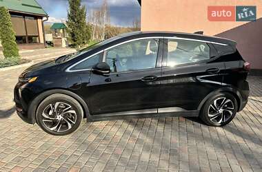 Хэтчбек Chevrolet Bolt EV 2022 в 