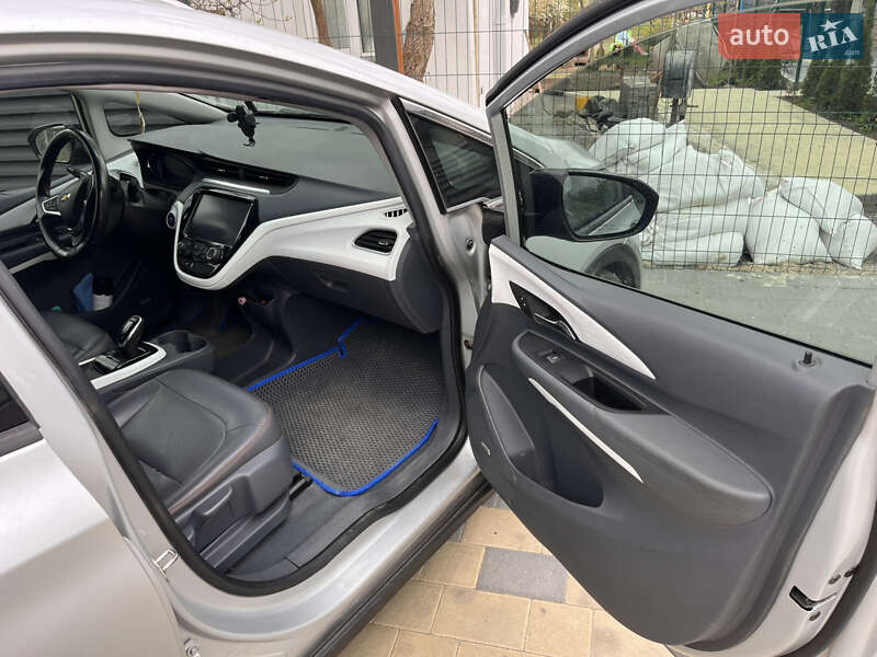 Хетчбек Chevrolet Bolt EV 2019 в Шептицькому