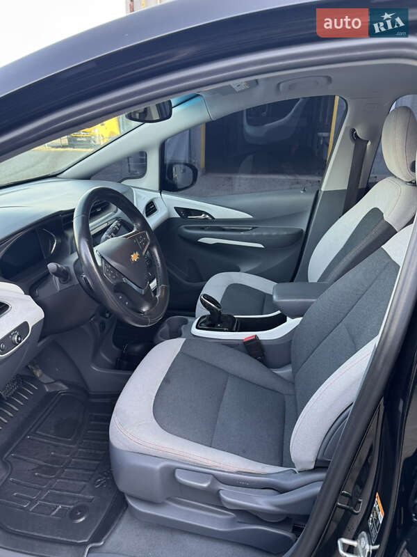 Хэтчбек Chevrolet Bolt EV 2017 в Ивано-Франковске