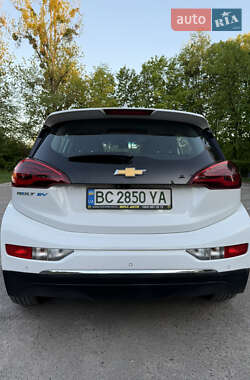 Хэтчбек Chevrolet Bolt EV 2020 в 