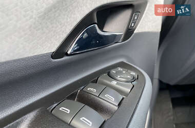 Хэтчбек Chevrolet Bolt EV 2020 в 