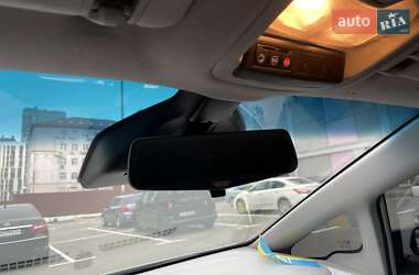Хэтчбек Chevrolet Bolt EV 2018 в 