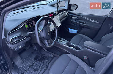 Хэтчбек Chevrolet Bolt EV 2021 в 