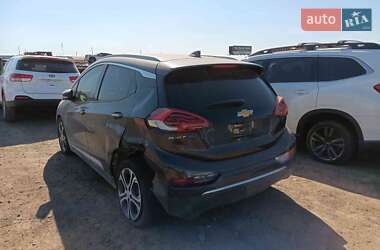 Хетчбек Chevrolet Bolt EV 2021 в 