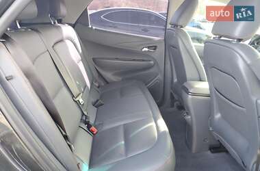 Хетчбек Chevrolet Bolt EV 2021 в 