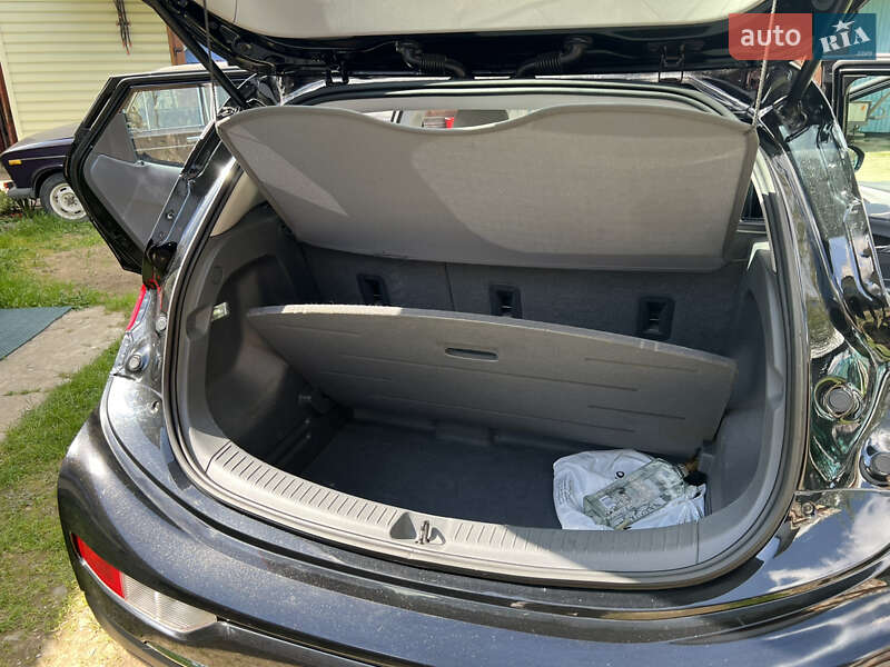 Хетчбек Chevrolet Bolt EV 2017 в Богородчанах