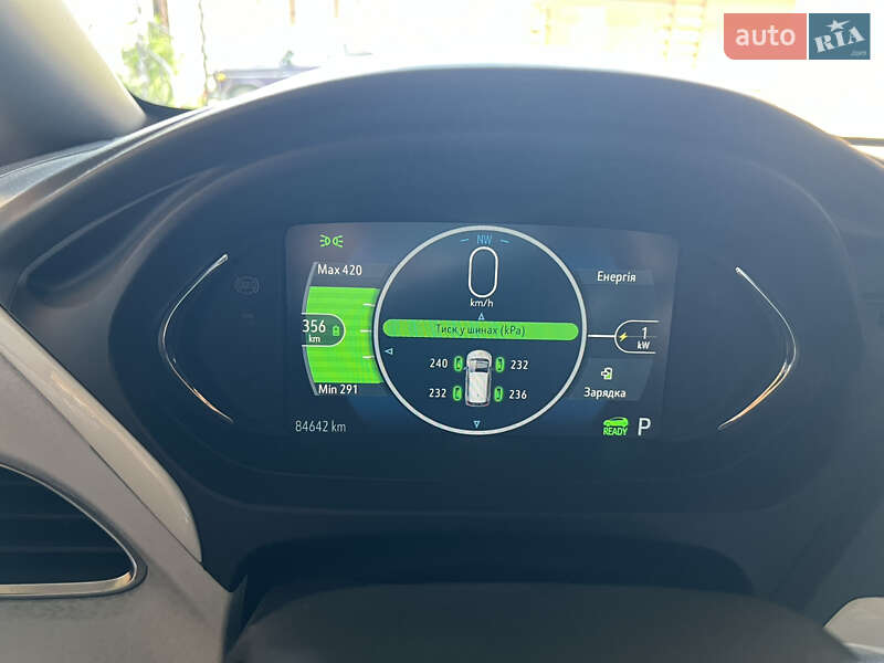 Хетчбек Chevrolet Bolt EV 2017 в Богородчанах