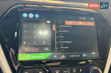 Хэтчбек Chevrolet Bolt EV 2017 в 