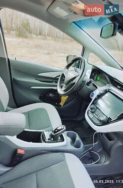 Хетчбек Chevrolet Bolt EV 2020 в 