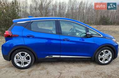 Хетчбек Chevrolet Bolt EV 2020 в 