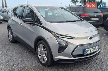 Хетчбек Chevrolet Bolt EV 2023 в 