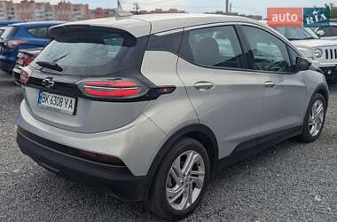 Хетчбек Chevrolet Bolt EV 2023 в 