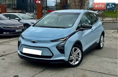 Хетчбек Chevrolet Bolt EV 2022 в 