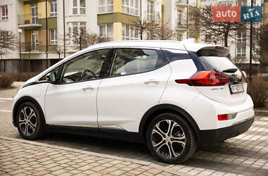 Хэтчбек Chevrolet Bolt EV 2021 в 