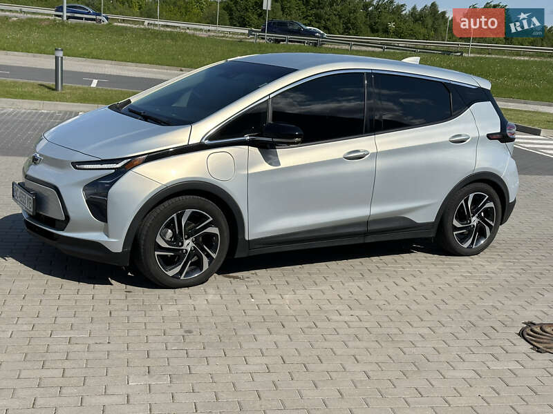 Хэтчбек Chevrolet Bolt EV 2023 в Львове фото 15 Хэтчбек Chevrolet Bolt EV 2023 в Львове